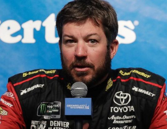 Martin Truex Jr. trying for 3rd straight win at Chicagoland