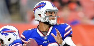 New Raiders backup QB AJ McCarron rushes to get up to speed