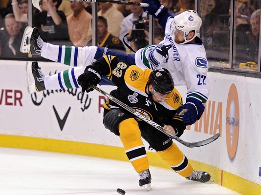 VANCOUVER vs BOSTON NHL Odds, Pick & Preview