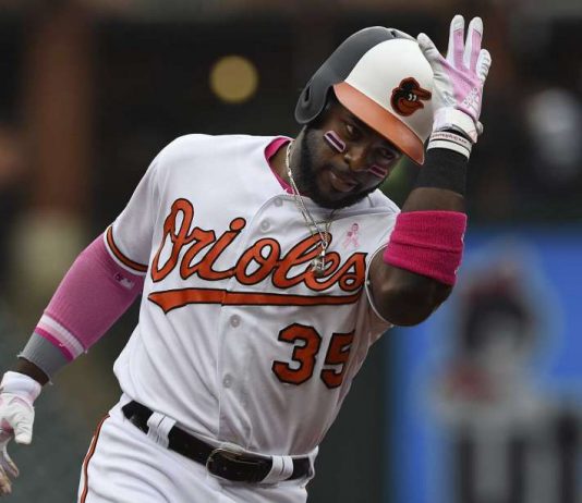 Back in cleanup spot, Davis homers as Orioles top Angels 5-1
