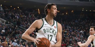 Bucks C Gasol undergoes foot surgery