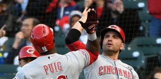 Dietrich breaks tie, Suarez and Puig homer as Reds top SF