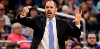 Lakers, Vogel to discuss coaching job