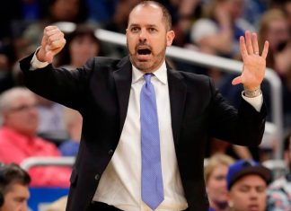 Lakers, Vogel to discuss coaching job