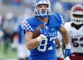 Free agent rookie TE CJ Conrad a surprise at Giants camp
