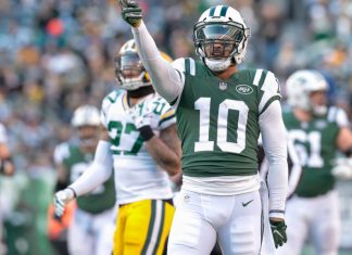 Lions put Kearse on injured reserve, sign QB Josh Johnson