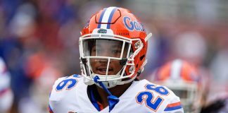 Florida dismisses troubled defensive back John Huggins