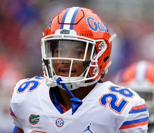 Florida dismisses troubled defensive back John Huggins