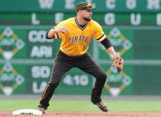 Mercer’s game-ending homer gives Tigers 10-8 win