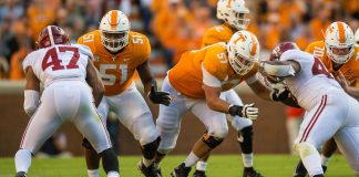 Ex-Vol Niehaus says injuries led to end of football career