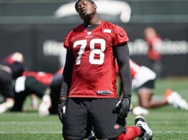 49ers lose backup OL Shon Coleman to serious leg injury