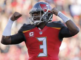 Bucs use goal-line stand to beat Panthers 20-14