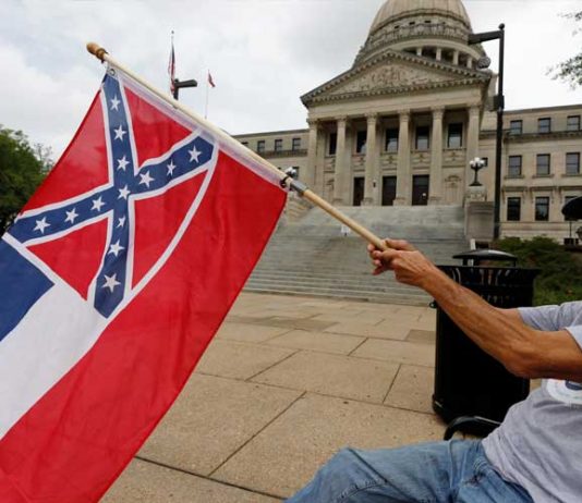 Kansas State athletes, officials decry student’s Floyd tweet