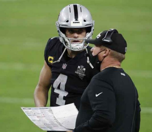Another late-season collapse keeps Raiders out of playoffs