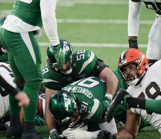 Late-season surge has Jets sitting in No. 2 spot in draft